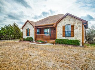 1376 S Elm St, Kemp, TX 75143