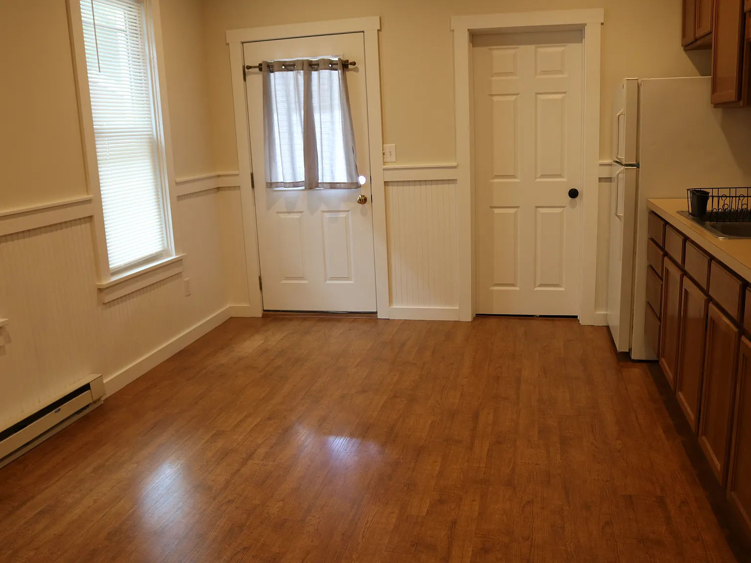 206 N 4th St — Photo 2