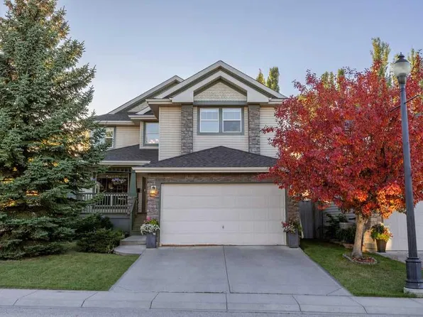 7 E Springbank Mews SW, Calgary, AB T3H 4V5