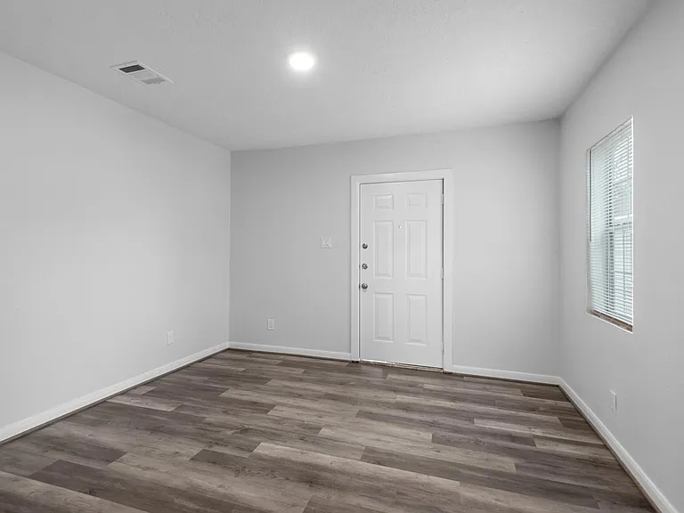 7307 Avenue H #B — Photo 10