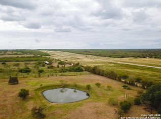 585 Long Rd, Lockhart, TX 78644