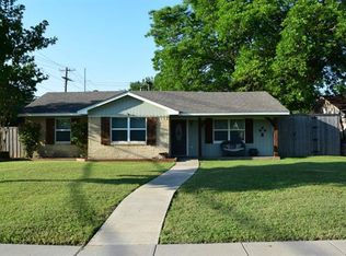 501 Vernet St, Richardson, TX 75080