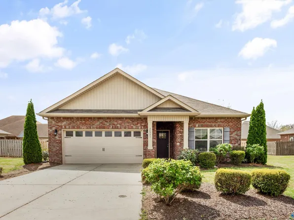 26991 Mill Creek Dr, Athens, AL 35613