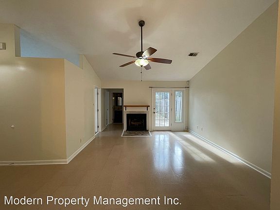 5th image of 2732 Chelsea Woods Ct
