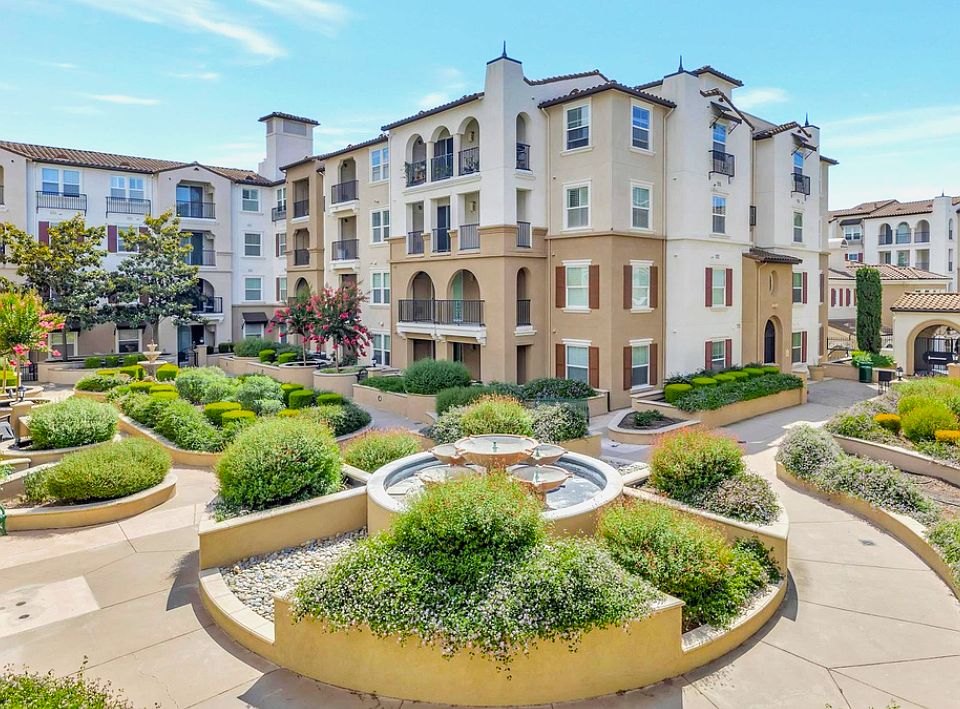 1st image of 3290 Maguire Way APT 213