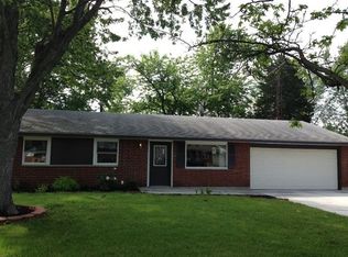 1056 Nutmeg Sq S, Troy, OH 45373