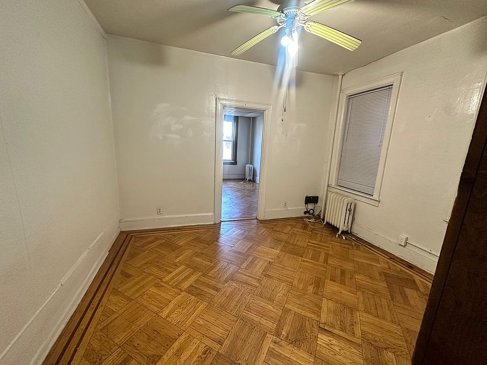2nd image of 129 Carlton Ave #2E