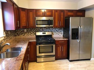 24 Redbud Rd, Piscataway, NJ 08854