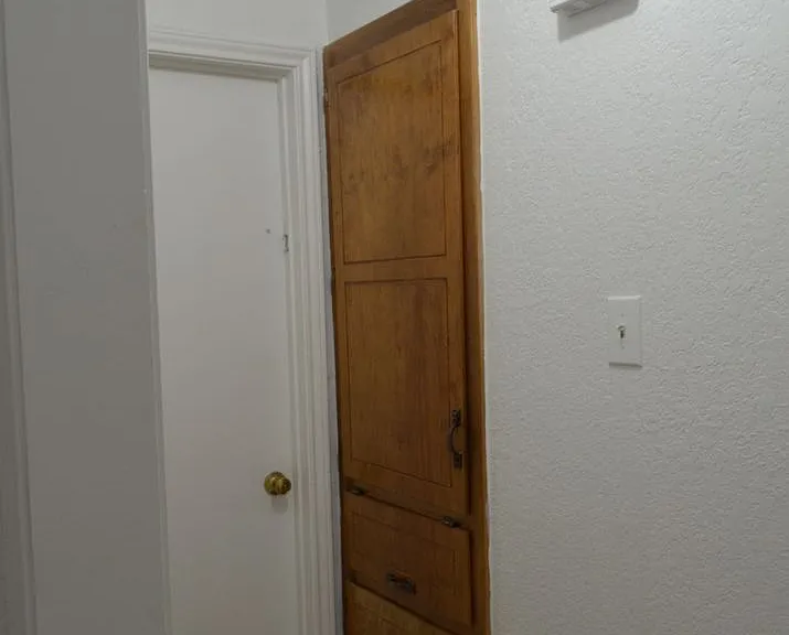 205 Horseshoe — Photo 11