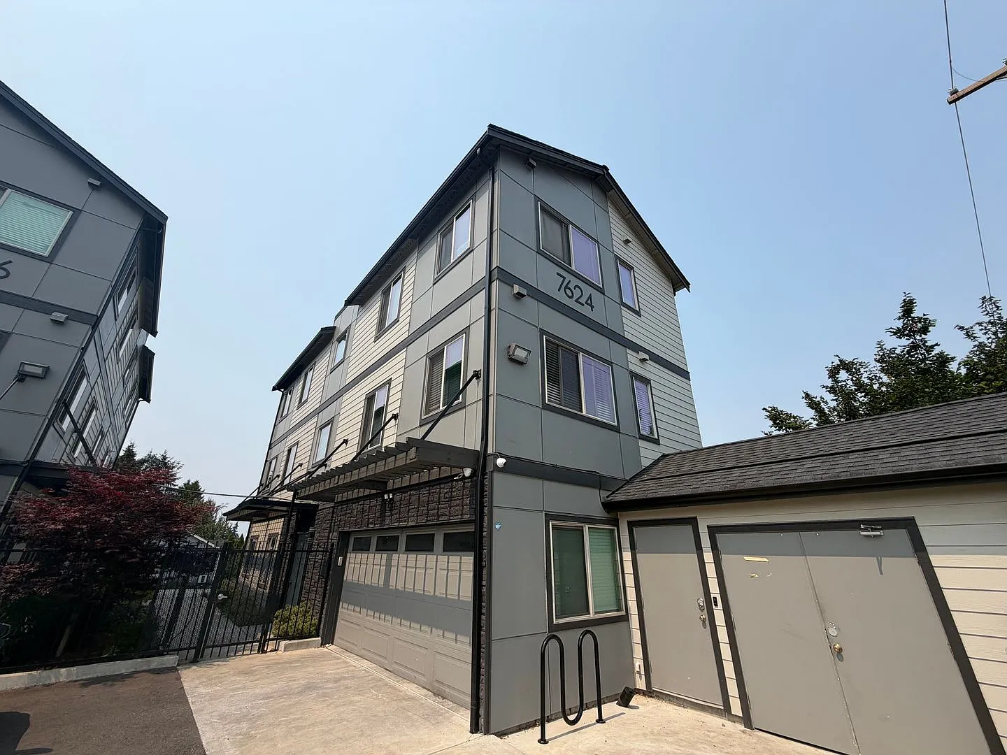 TAC T 7624 Pacific Ave (cot) — Photo 1