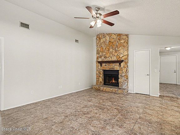 5th image of 1367 Unter Ave NW