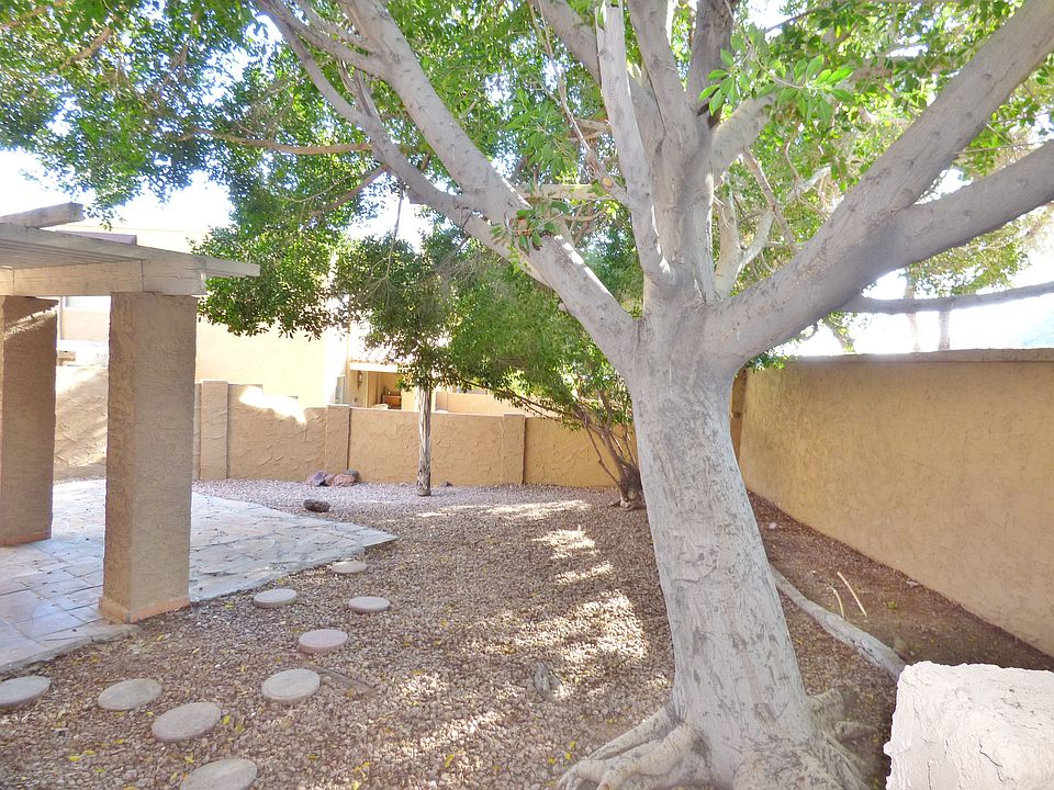 1st image of 10424 N 7th Pl Unit 2