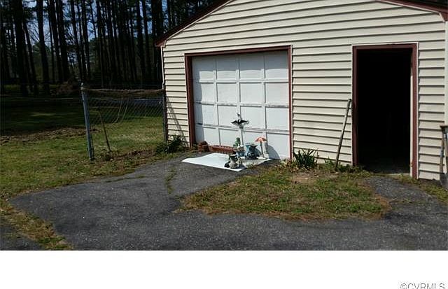 2nd image of 22224 Woods Trl