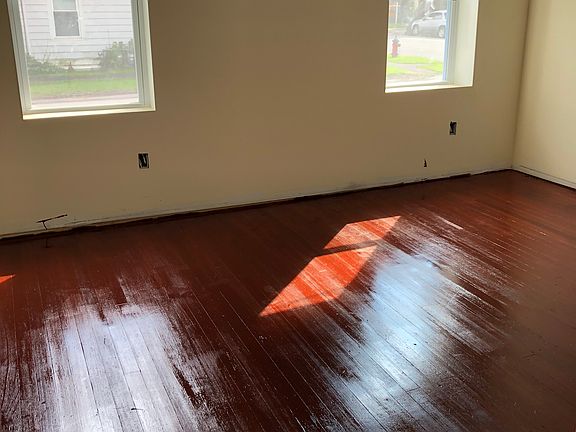 2nd image of 696 4th Ave #2