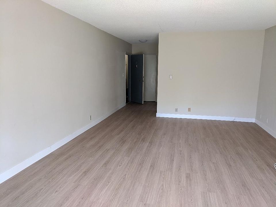 Apartment Entry
