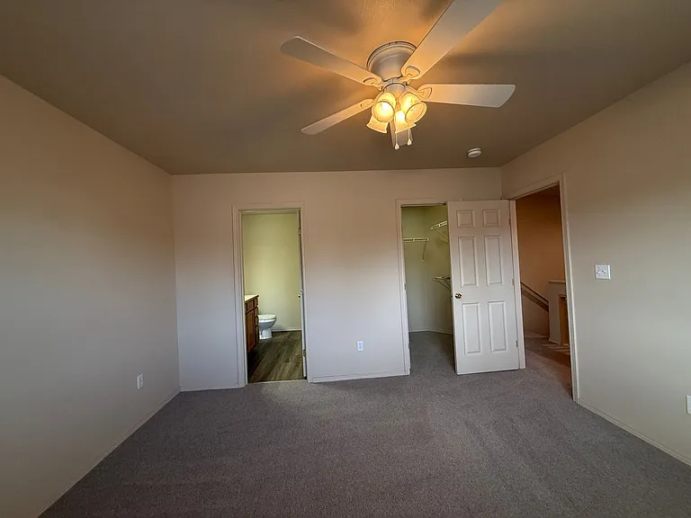 9904 Mia Ln — Photo 25