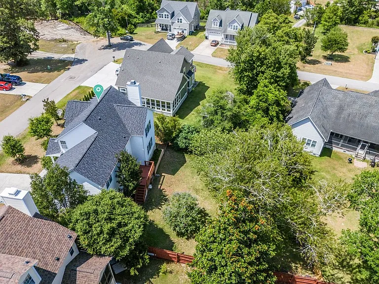 1010 Meridian Dr — Photo 38