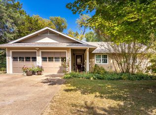 321 Heritage Estates Rd, Branson, MO 65616