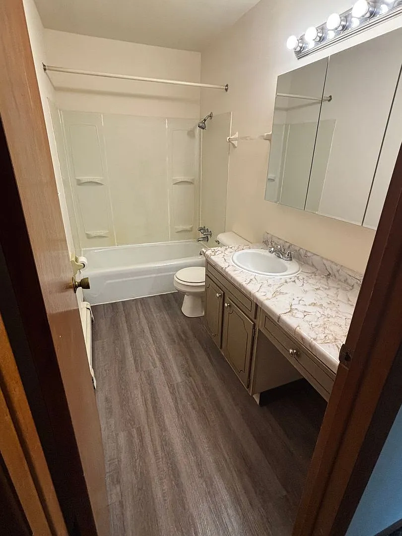 Fairview Road Apartments LLC — Photo 3