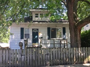 1218 Dearborn St, Joliet, IL 60435