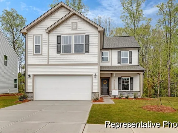 4532 Rose Ct #2, Pfafftown, NC 27040