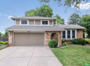 4615 S 154th Avenue Cir, Omaha, NE 68137
