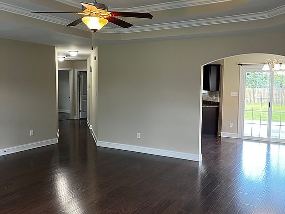 3rd image of 2724 Barbera Dr