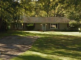 11266 McKinley Hwy, Osceola, IN 46561