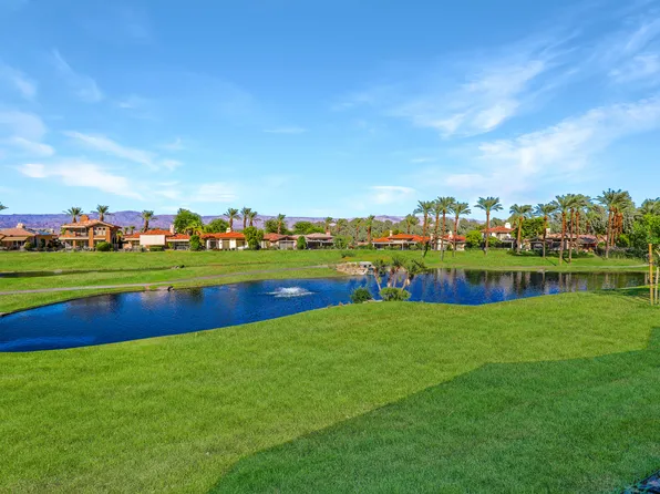 496 Desert Holly Dr, Palm Desert, CA 92211