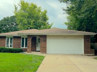 2858 Arden Pl, Joliet, IL 60435