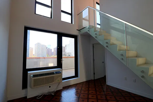 Rented by Akam Sales and Brokerage | media 5