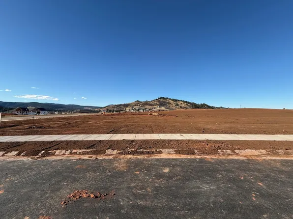 722 Buttercup Ct, Spearfish, SD 57783