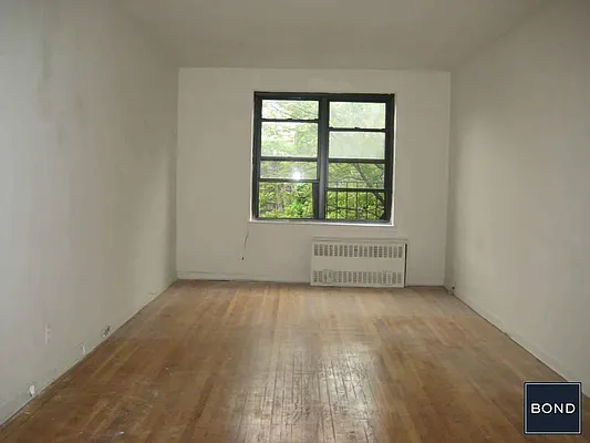 Rented by Bond New York | media 7