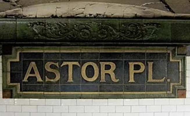 Rented by Douglas Elliman | media 15