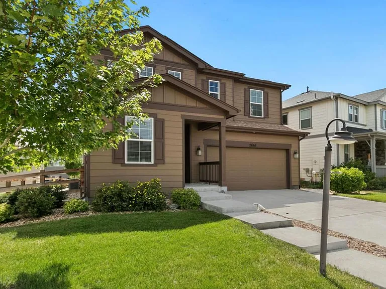 2861 Cub Lake Dr — Photo 1