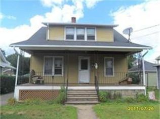 16 Sunnymeade Ave, Chicopee, MA 01020
