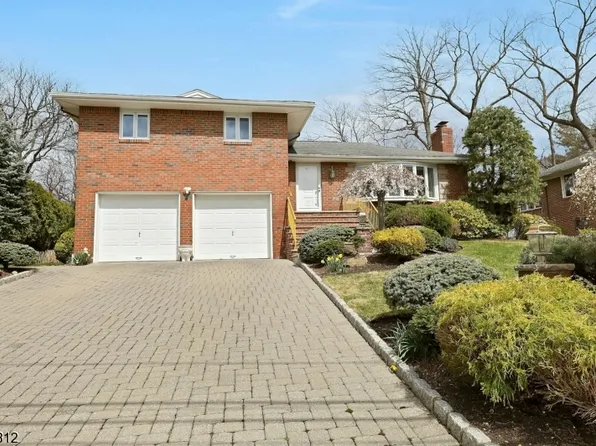 59 John St, Englewood Cliffs Boro, NJ 07632