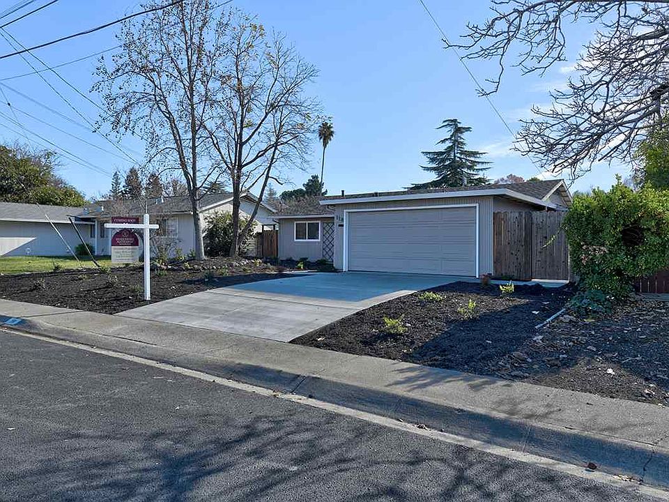 2nd image of 118 Lorenzo Dr