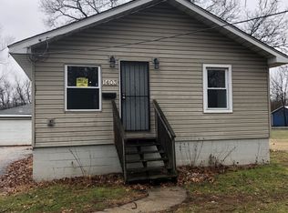 1403 E Elm St, Griffith, IN 46319