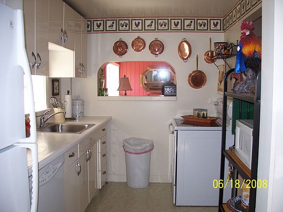 Upstairs apt kitchen, new appliances