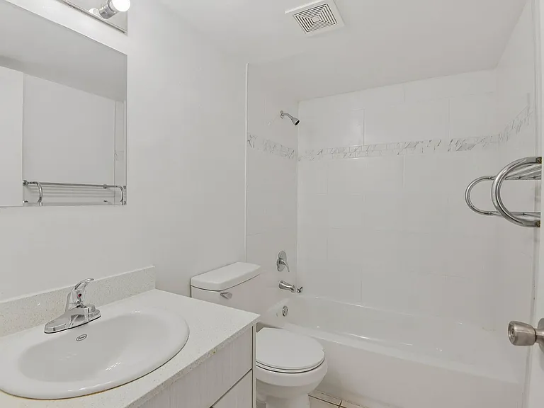 Modern Bathroom with Large Tub & Shower