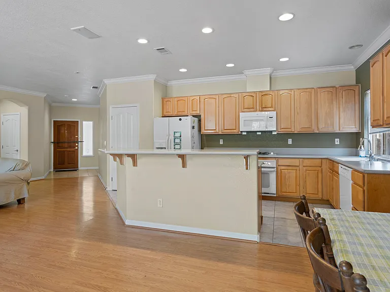 6295 Pebble Beach Dr — Photo 13