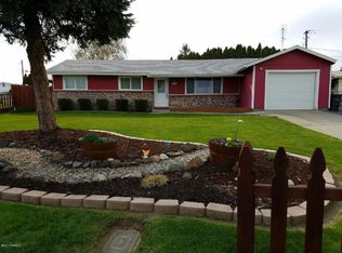 200 Ann St, Zillah, WA