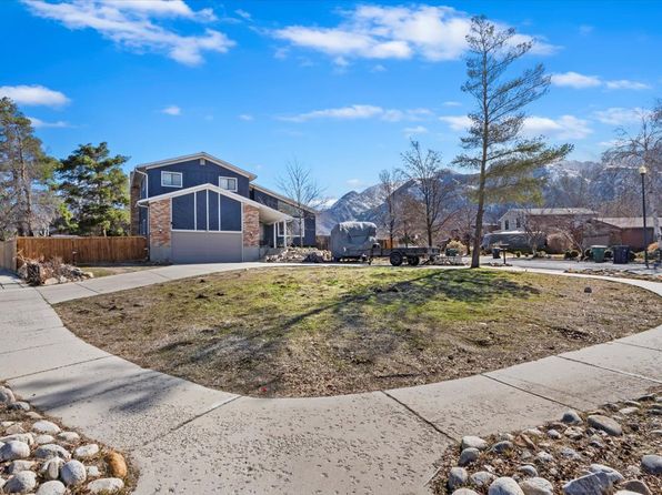 2067 E Gyrfalcon Ln, Sandy, UT 84092