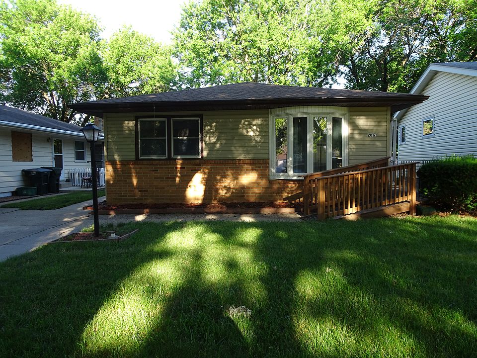 1st image of 2817 S Cypress St