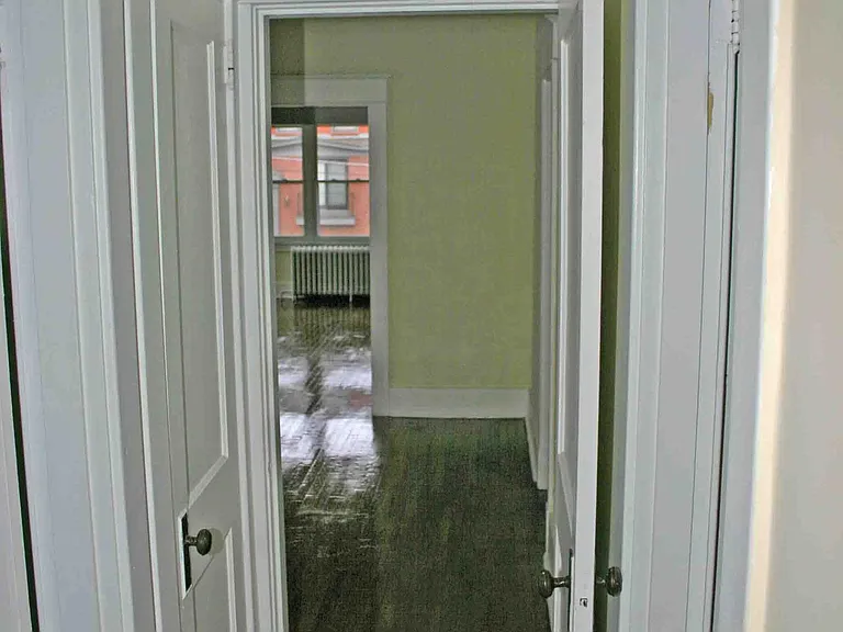 1519 S Negley Ave — Photo 7