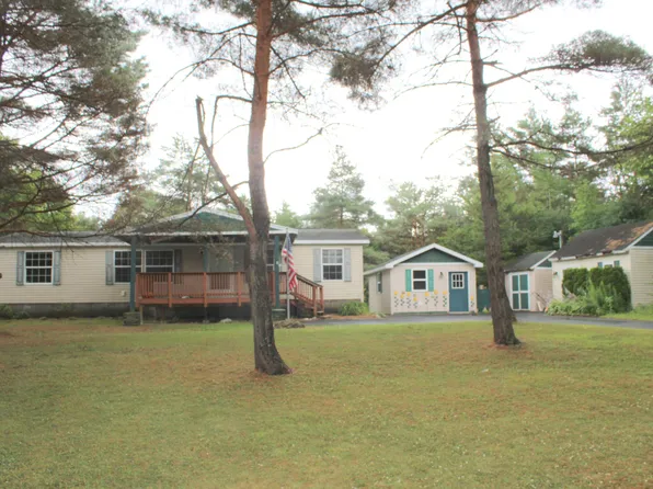 382 Fournier Rd, West Chazy, NY 12992