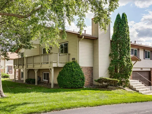 3970 Gershwin Ave N, Oakdale, MN 55128