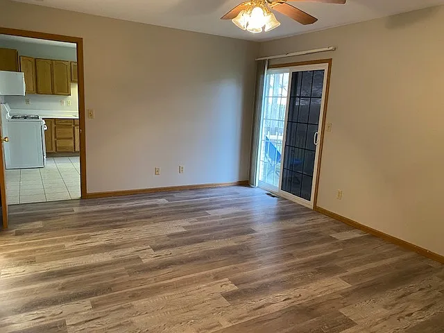 1615 Firestone Ln — Photo 8