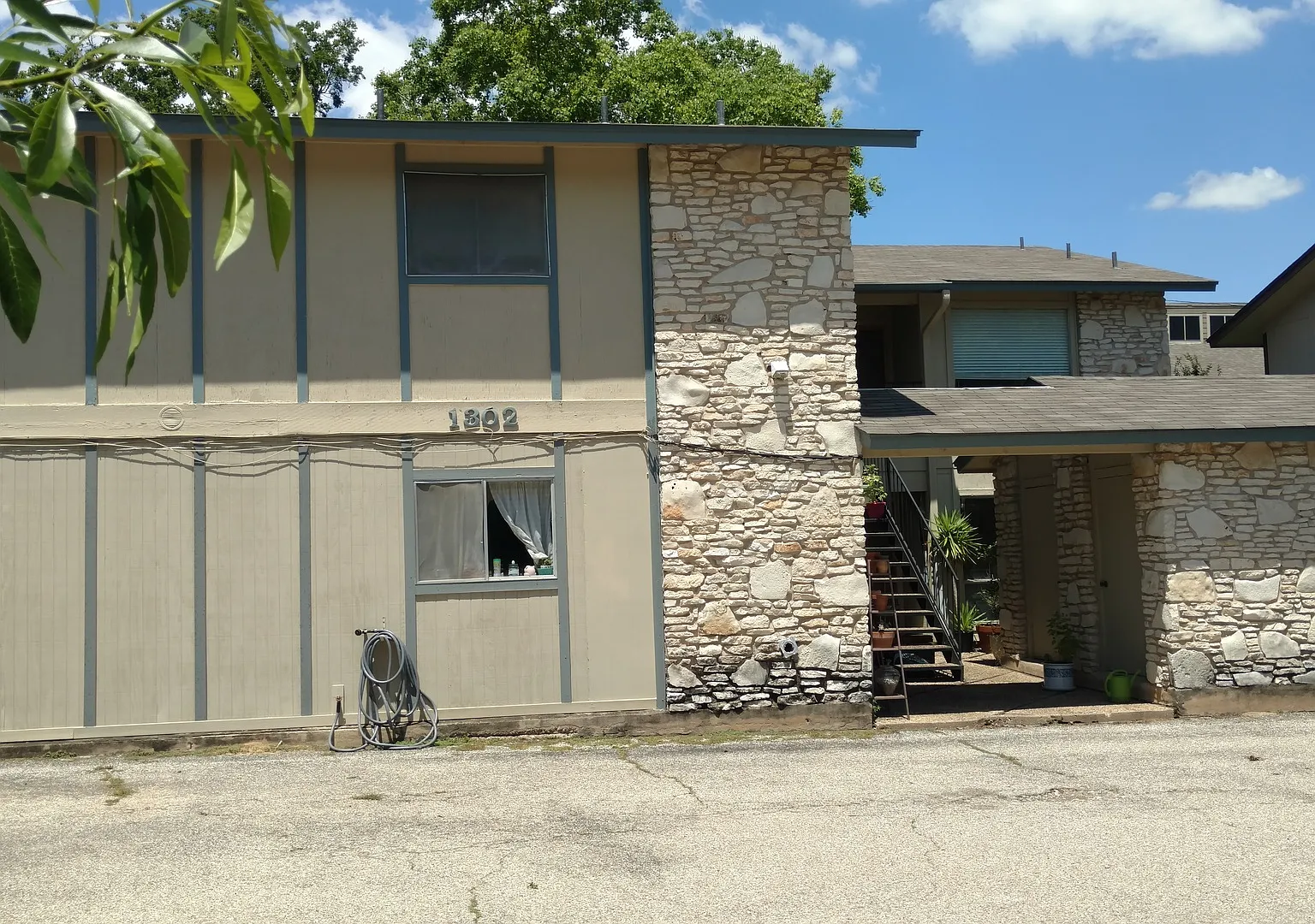 Cool 4-Plex walking distance to Zilker Park and Barton Springs — Photo 1